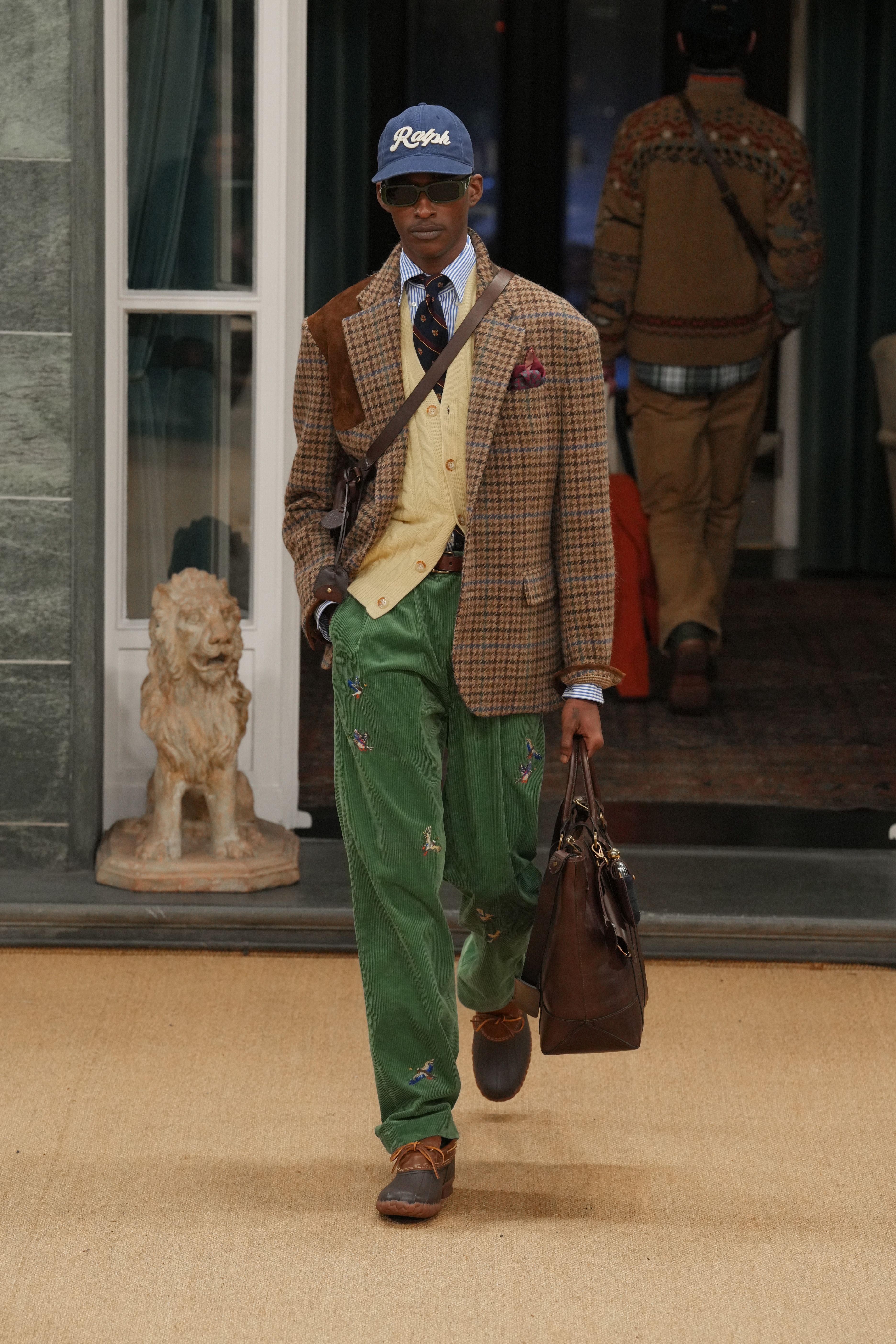 Desfile Ralph Lauren na Semana de Moda Masculina de Milão • Alena Zakirova/Getty Images
