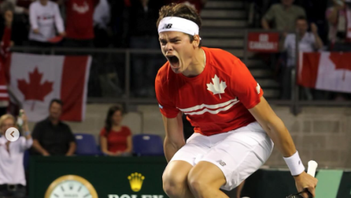 Milos Raonic se aposentou oficialmente após um ano e meio fora das quadras