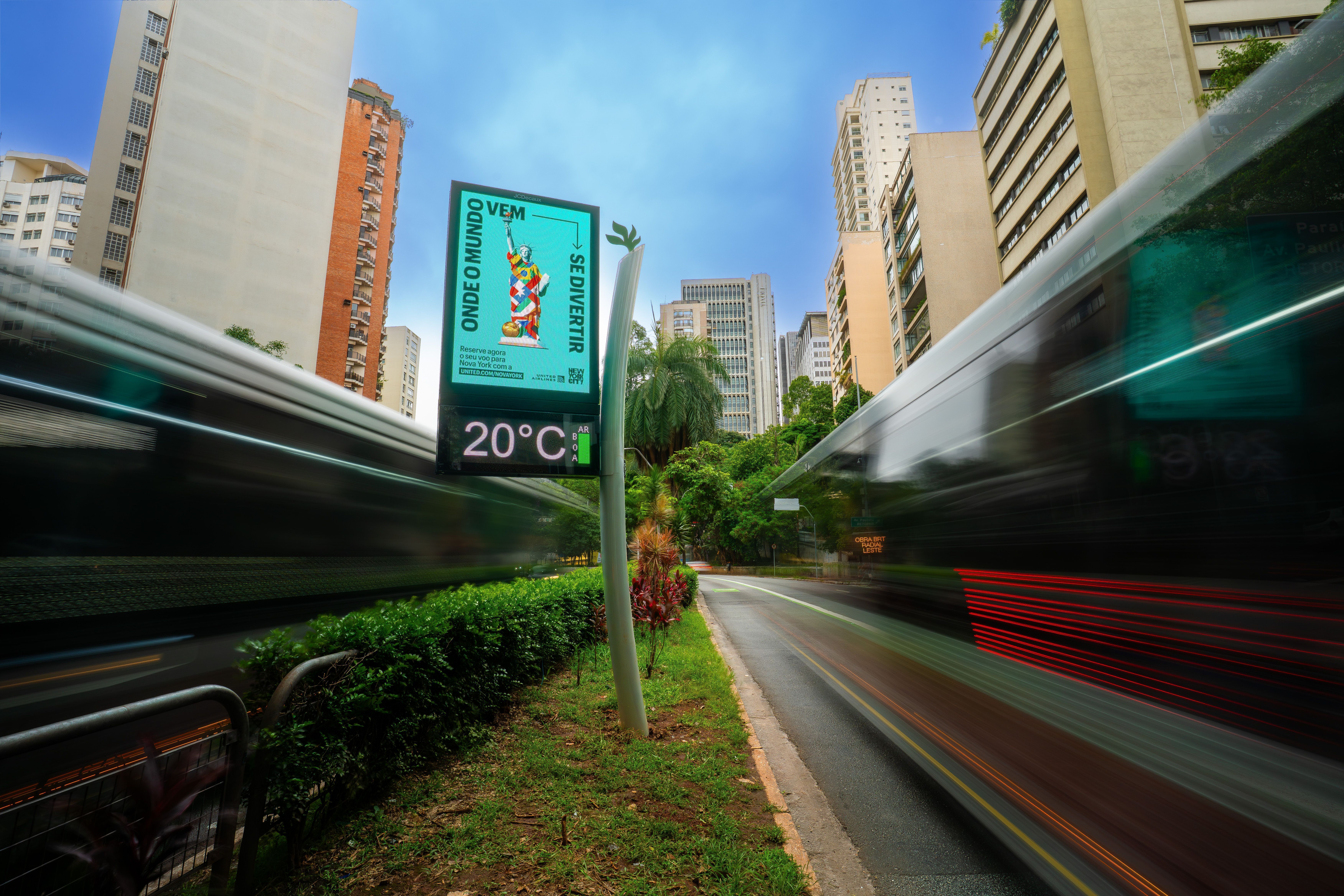 São Paulo ganha novos relógios de rua assinados pelo arquiteto Ruy Ohtake
