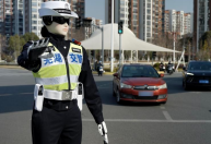 Entenda como a China usa robôs com IA para controlar trânsito