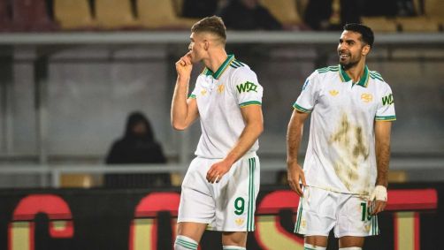 Roma em vitória sobre a Lecce