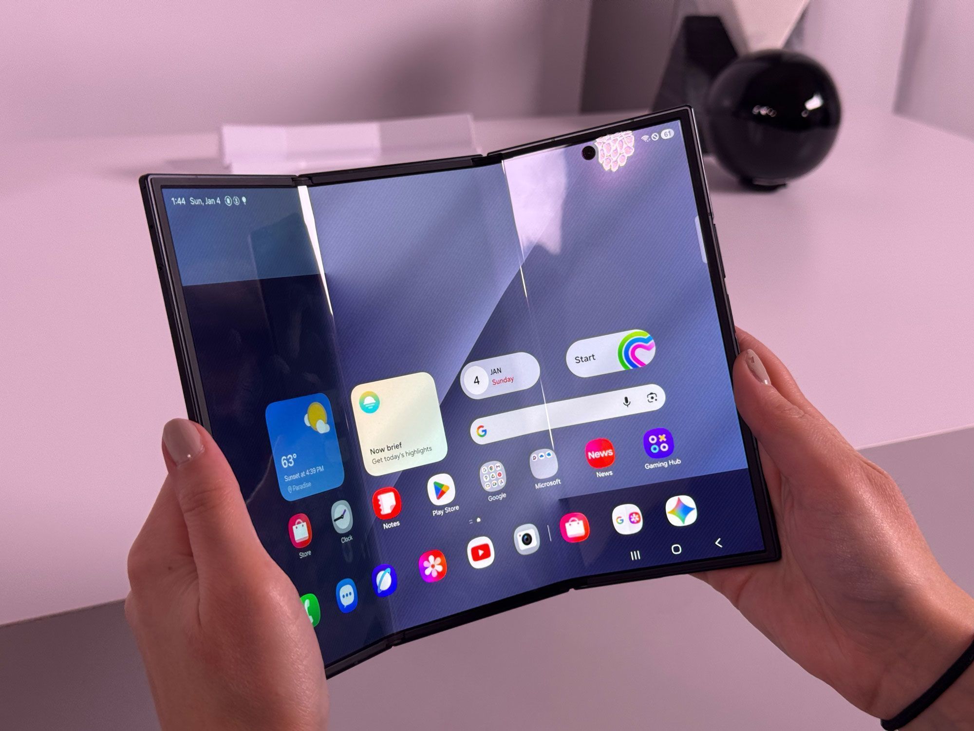 O lançamento dobrável Samsung Galaxy Z Trifold