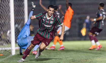 Com dois de Serna, Fluminense bate Nova Iguaçu na estreia dos titulares