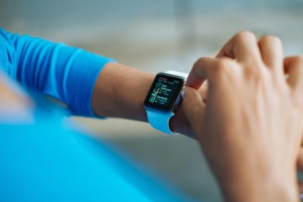 Do treino guiado direto no pulso ao controle preciso de séries, cargas e descanso, os apps de força para smartwatch transformam o relógio em um verdadeiro aliado da musculação.