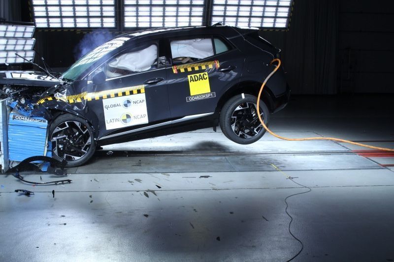 Kia Sportage recebeu 5 estrelas pelo Latin NCAP • Latin NCAP/Divulgação