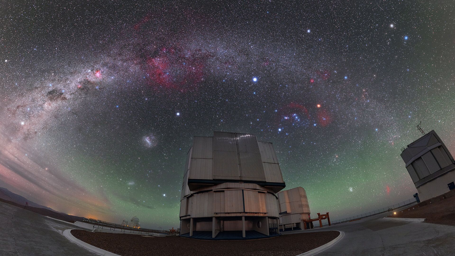 céu-acima-do-Very-Large-Telescope-no-Chile