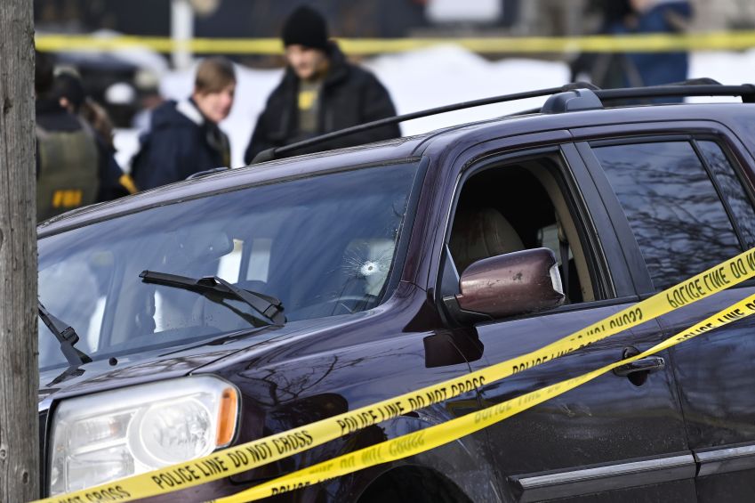 Uma mulher foi morta a tiros por um agente de imigração do ICE em Minneapolis, nos EUA, em 7 de janeiro de 2026. • Stephen Maturen/Getty Images