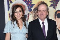 Filha do ator Tommy Lee Jones é encontrada morta em hotel nos EUA, diz site