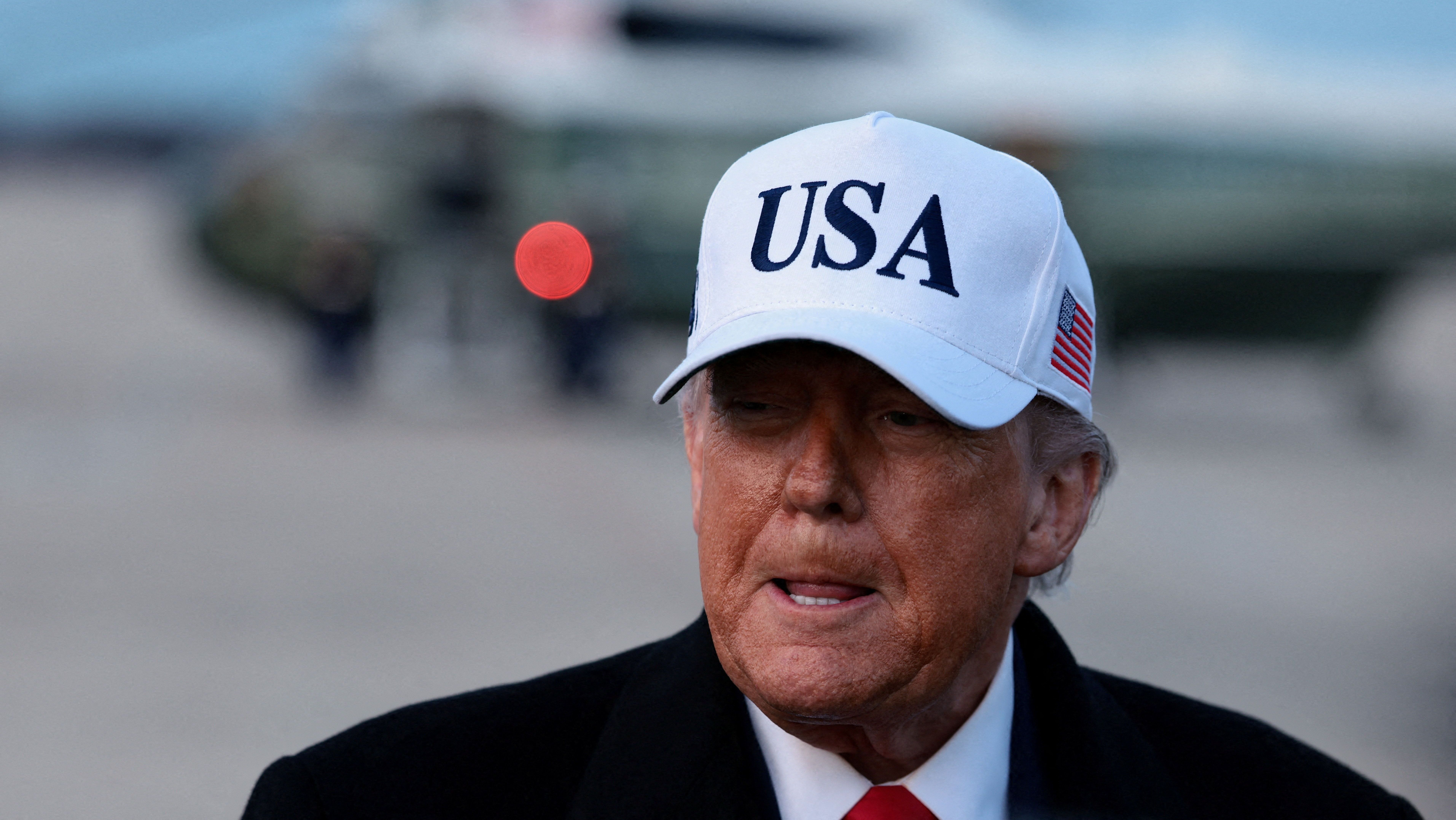 Presidente dos EUA, Donald Trump, na base aérea de Andrews, em Maryland
