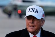 Trump anuncia tarifas de 10% a países que enviaram tropas à Groenlândia