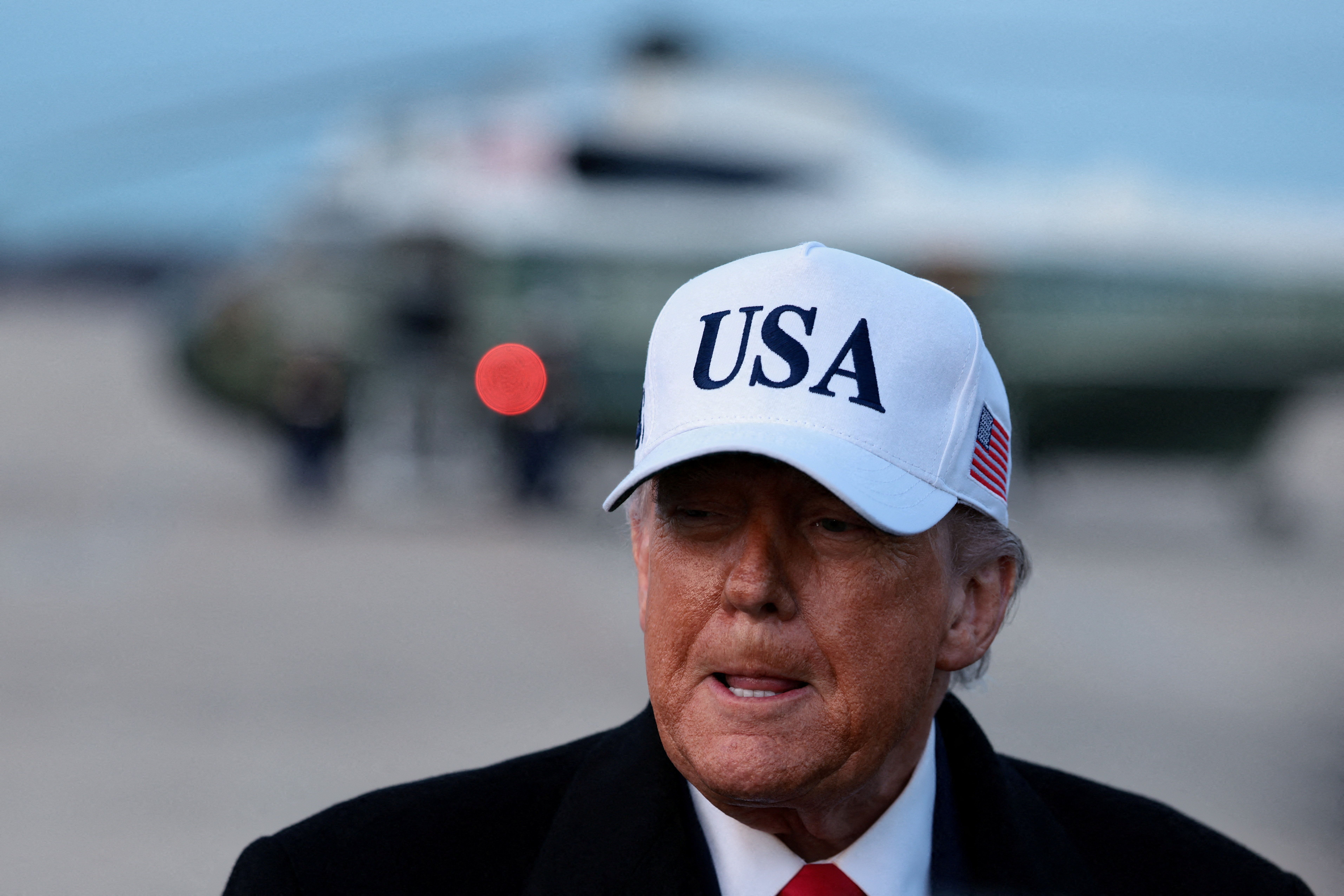 Presidente dos EUA, Donald Trump, na base aérea de Andrews, em Maryland • 13/01/2026 REUTERS/Evelyn Hockstein