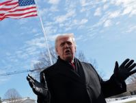 Trump diz que planeja conversar com o Irã em meio à escalada de tensões