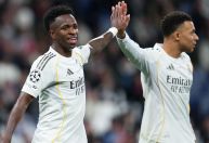 Arbeloa evita prazo para retorno de Mbappé e elogia Vini Jr. no Real Madrid