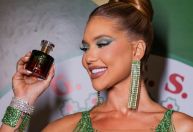 Virginia anuncia lançamento de perfume em parceria com a Grande Rio