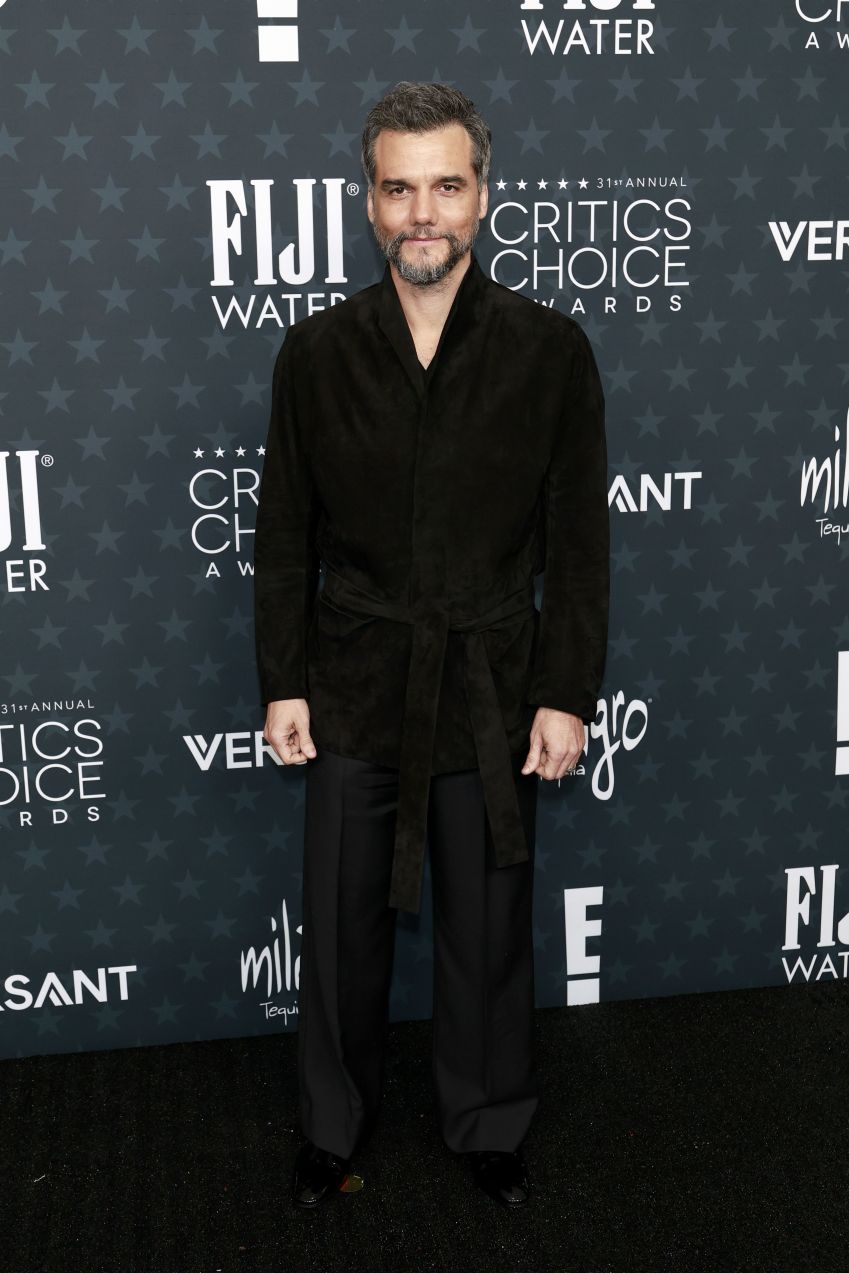 Wagner Moura comparece ao Critics Choice Awards 2026 • Frazer Harrison/Getty Images