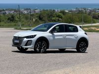 Peugeot 208 chega na linha 2027 com menor potência e novos preços