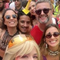 Lucas Lima exibe momento raro com namorada curtindo a folia