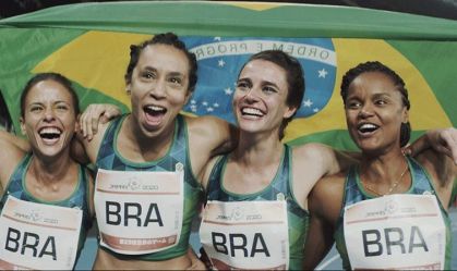 4x100