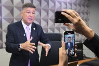 Em vídeo, Viana compara CPMI à sala de aula e mantém decisão sobre Lulinha