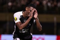 Paulista: Corinthians joga para o gasto, bate São Bernardo e se classifica