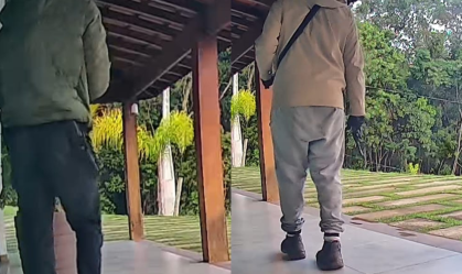 Homens com fuzis invadem condomínio em Guararema, no interior de SP