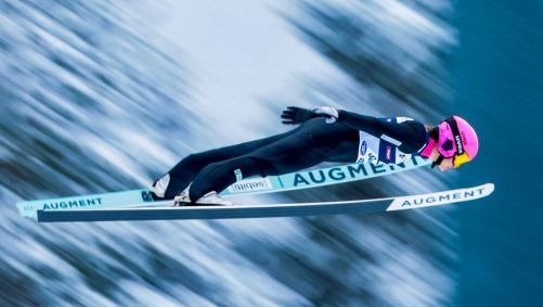 Annika Malacinski, atleta do combinado nórdico, defende a participação das mulheres na modalidade nos Jogos de Inverno.
