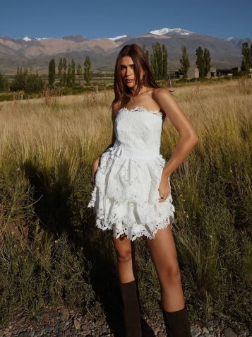 Aposte no comprimento midi • Instagram/barbaramolnar