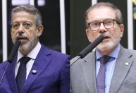 Dino determina acareação entre Lira e deputado Rocha sobre emendas