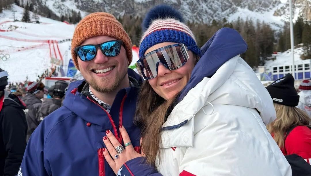 Breezy Johnson foi pedida em casamento pelo namorado Connor Watkins na Olimpíada de Inverno