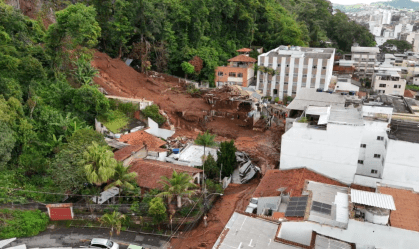 Imagens aéreas mostram a situação em Juiz de Fora após chuvas que atingiram a cidade