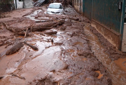 Chuva em MG: Loja é atingida pela primeira vez em 38 anos, relata vendedora