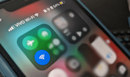 Agências internacionais recomendam desligar Wi-Fi ao sair de casa; entenda