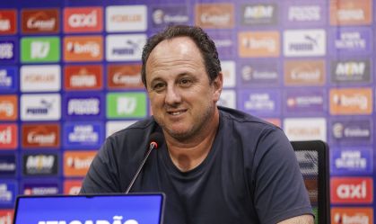 Rogério Ceni vibra com fase do Bahia e projeta sequência invicta histórica