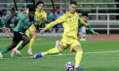 Cristiano Ronaldo marca na vitória por 5 a 0 do Al-Nassr