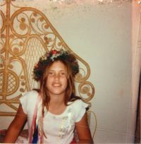 DNA de cigarro ajuda a resolver assassinato de adolescente após 44 anos
