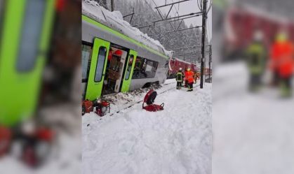Descarrilamento de trem nos Alpes suíços deixa cinco feridos, diz polícia