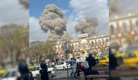 Saiba quem assumirá o poder de transição no Irã após a morte de Khamenei