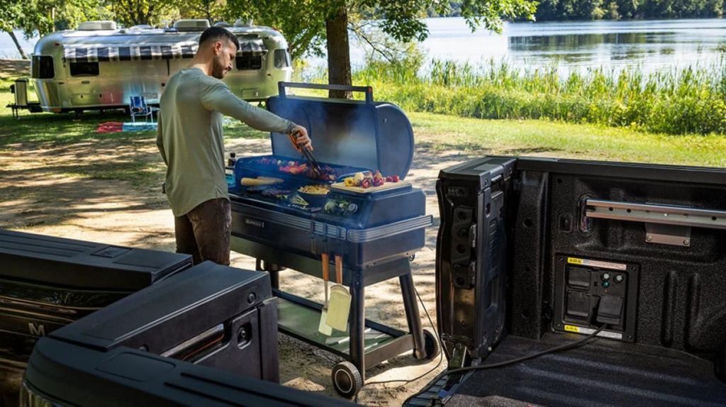Pro Power Onboard transforma a picape em uma fonte de energia móvel