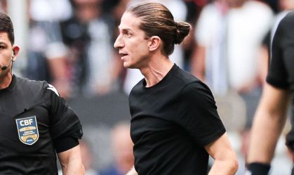 Filipe Luís, treinador do Flamengo
