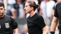 Filipe Luís prega tranquilidade no Flamengo após início negativo em 2026