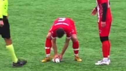 Gaivota foi atingida por bola em partida de futebol amador na Turquia