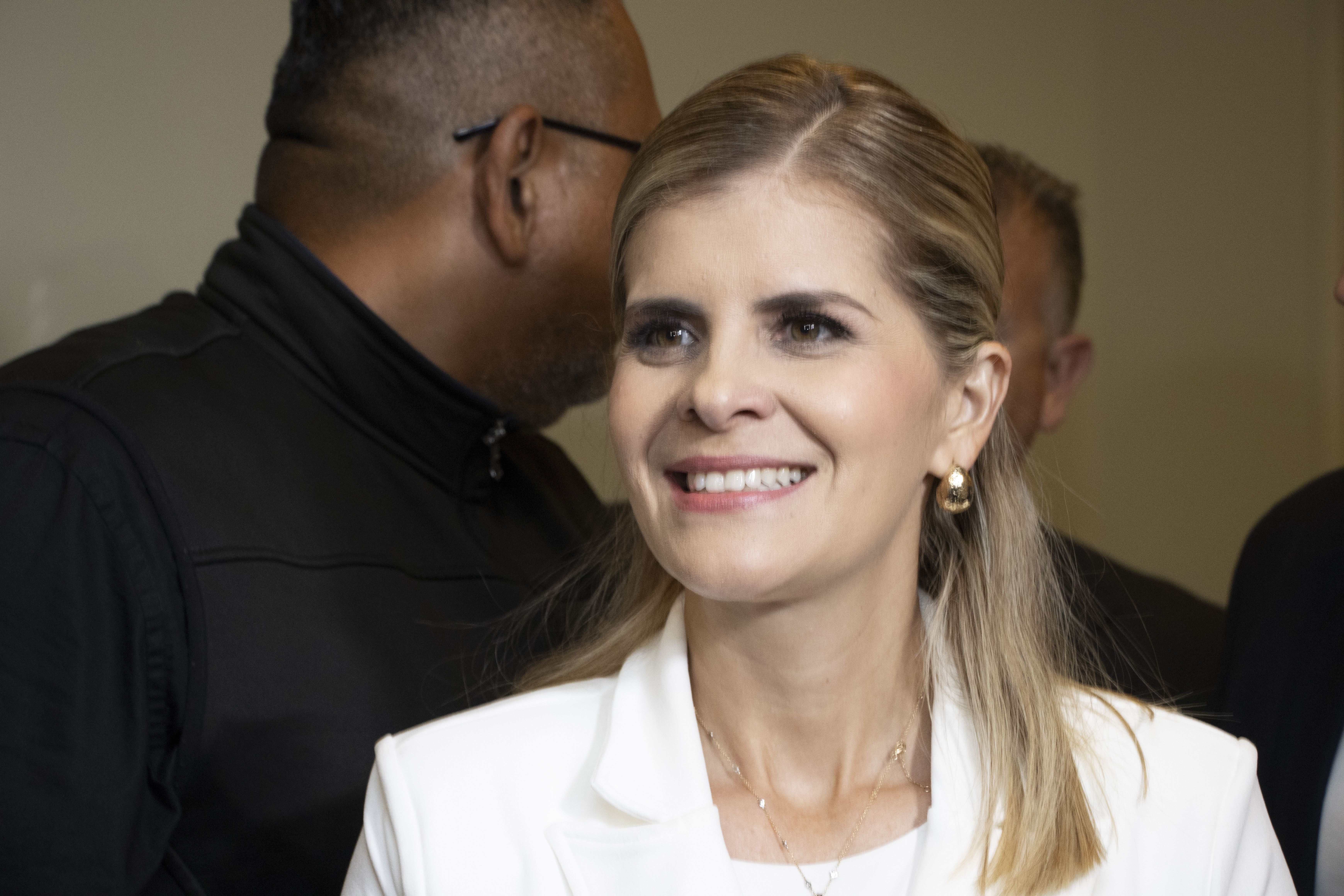 A candidata presidencial de direita da Costa Rica, Laura Fernández