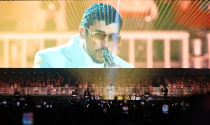 Bad Bunny - Debi Tirar Mas Fotos World Tour: Sao Paulo