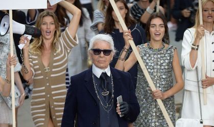 Chanel : Runway - Paris Fashion Week Womenswear Spring/Summer 2015
