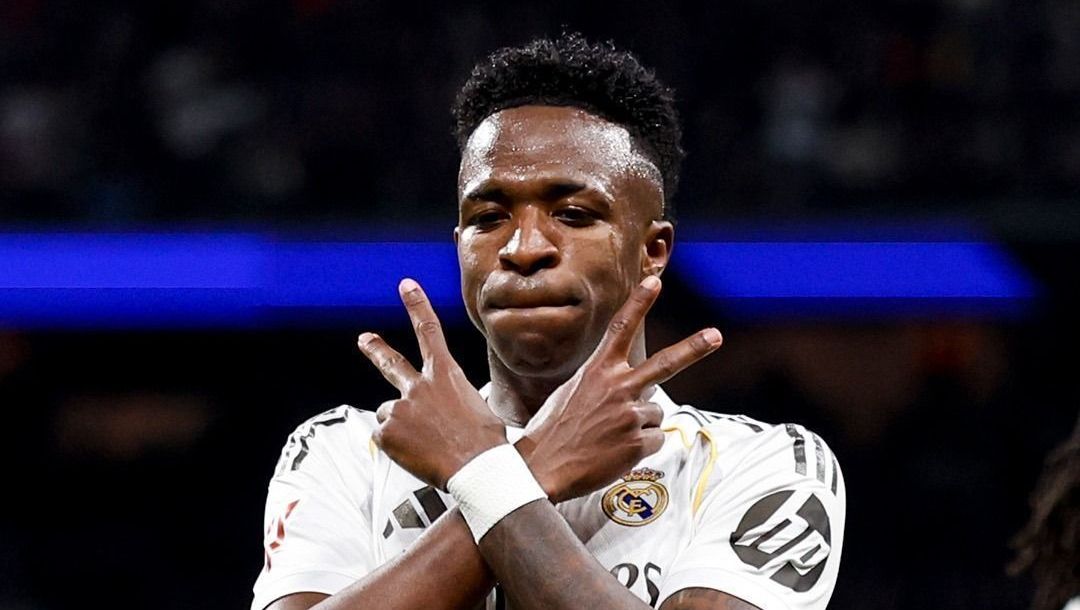 Vini Jr comemora seu gol pelo Real Madrid