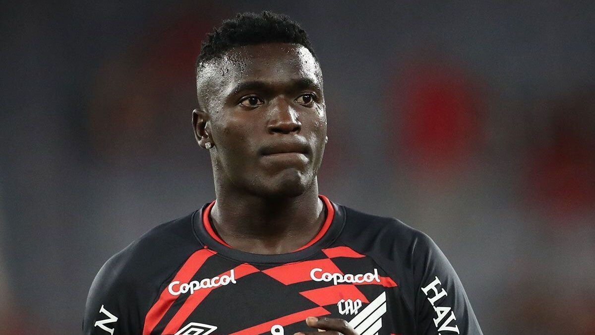 Viveros, do Athletico Paranaense