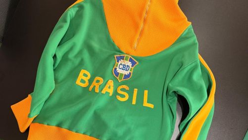 Jaqueta usada por Pelé em 1966.