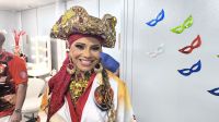 Viviane Araújo exalta Rosa Magalhães e relembra fantasia de infância