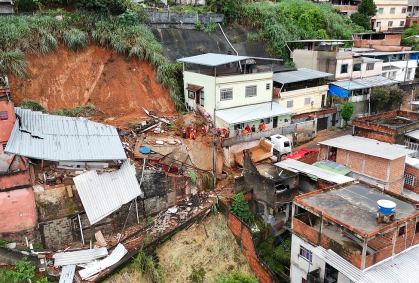 Chega a 70 o número de mortos pelas chuvas em Minas Gerais