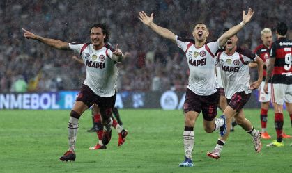 Canale celebra o gol de empate no Maracanã